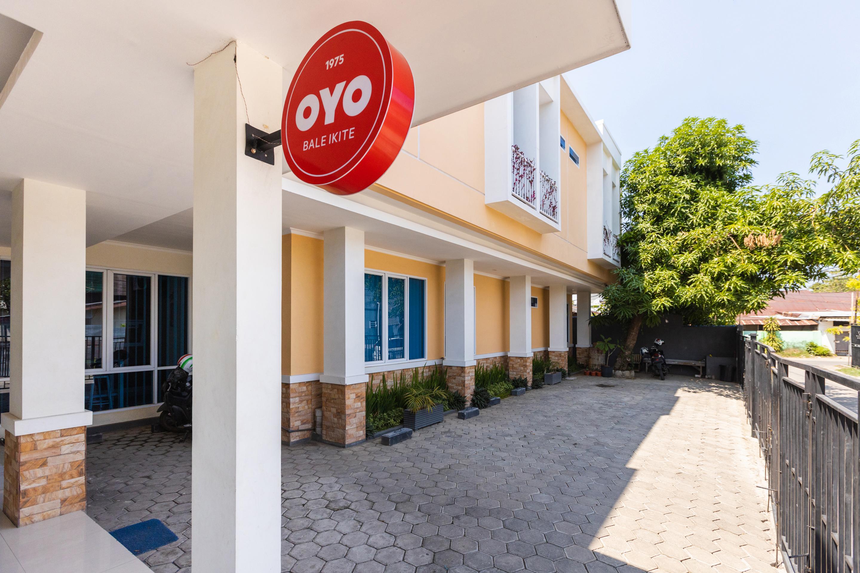 Hotel Oyo 1975 Bale Ikite Makasar Exteriér fotografie
