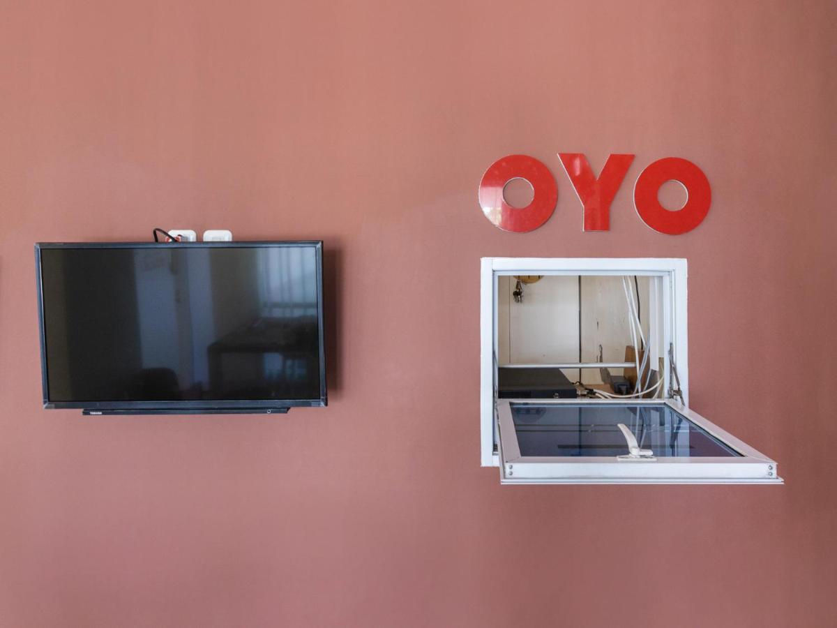 Hotel Oyo 1975 Bale Ikite Makasar Exteriér fotografie